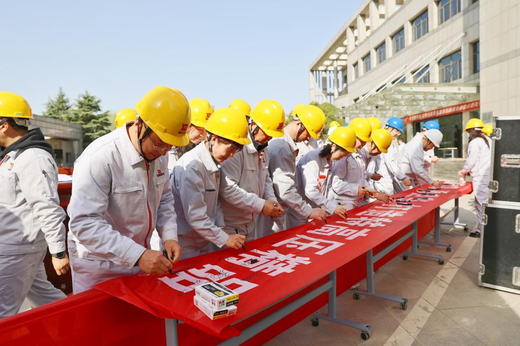 B39F1D9A540E0A22F1E3FC660B5_BDF6BD26_194C8